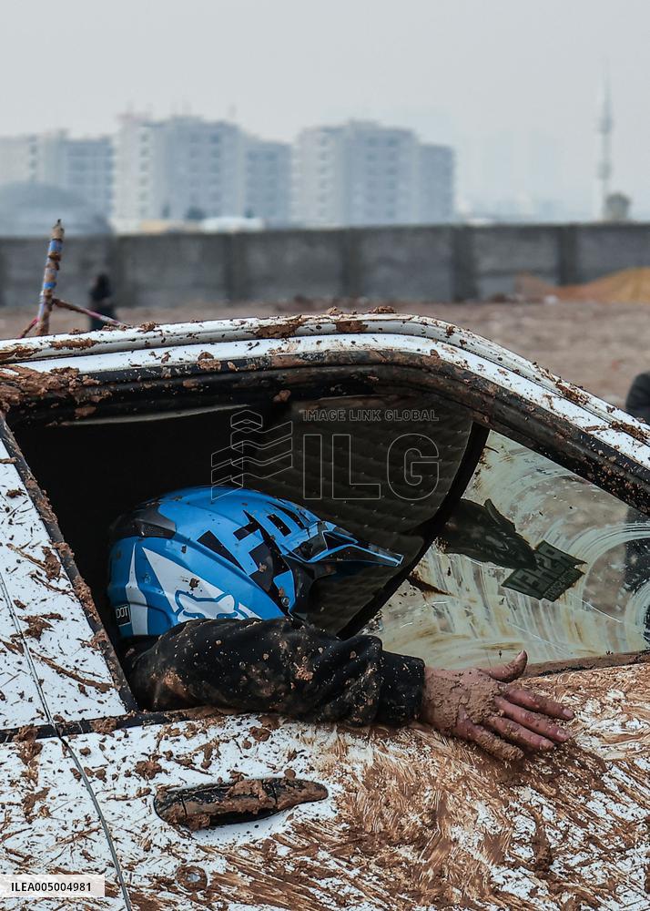 Off-Road Beasts Show Power In Erbil - Iraq