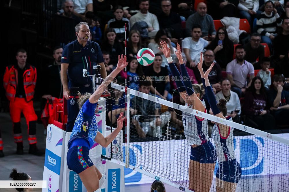 VOLLEY - Serie A1 Femminile - Il Bisonte Firenze vs Savino Del Bene Scandicci