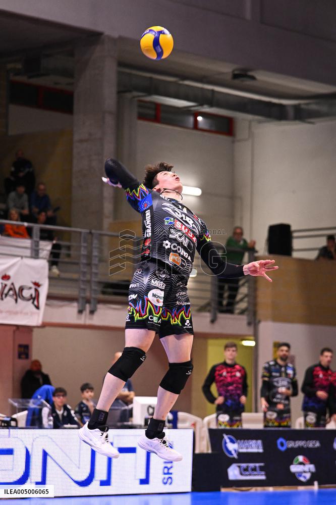 VOLLEY - Superlega Serie A - Cisterna Volley vs Sir Susa Vim Perugia 0-3 (14-25, 20-25, 20-25)