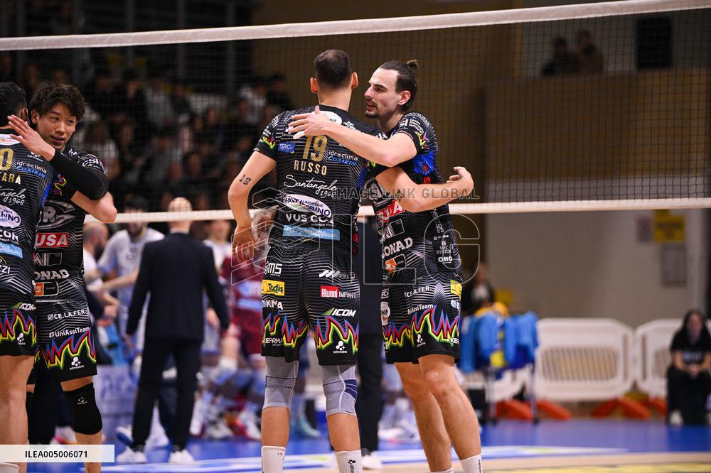 VOLLEY - Superlega Serie A - Cisterna Volley vs Sir Susa Vim Perugia 0-3 (14-25, 20-25, 20-25)
