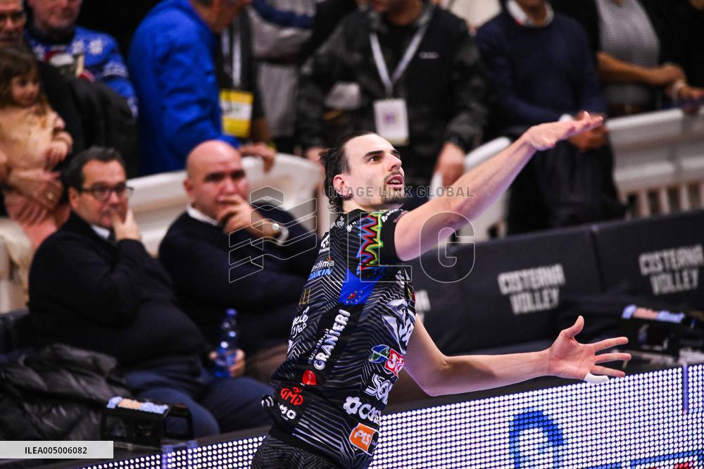 VOLLEY - Superlega Serie A - Cisterna Volley vs Sir Susa Vim Perugia 0-3 (14-25, 20-25, 20-25)