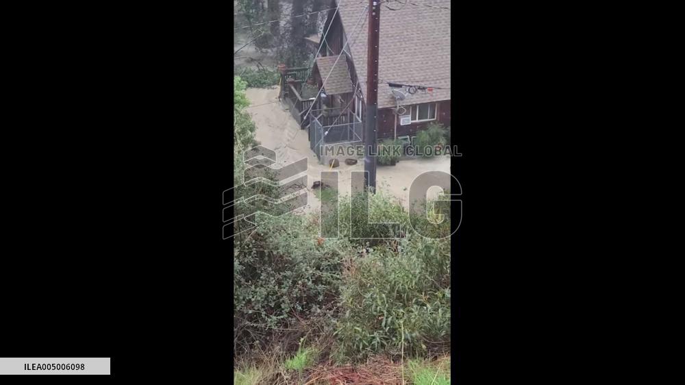 US: Atmospheric River Triggers Flash Flooding Across Southern California 9