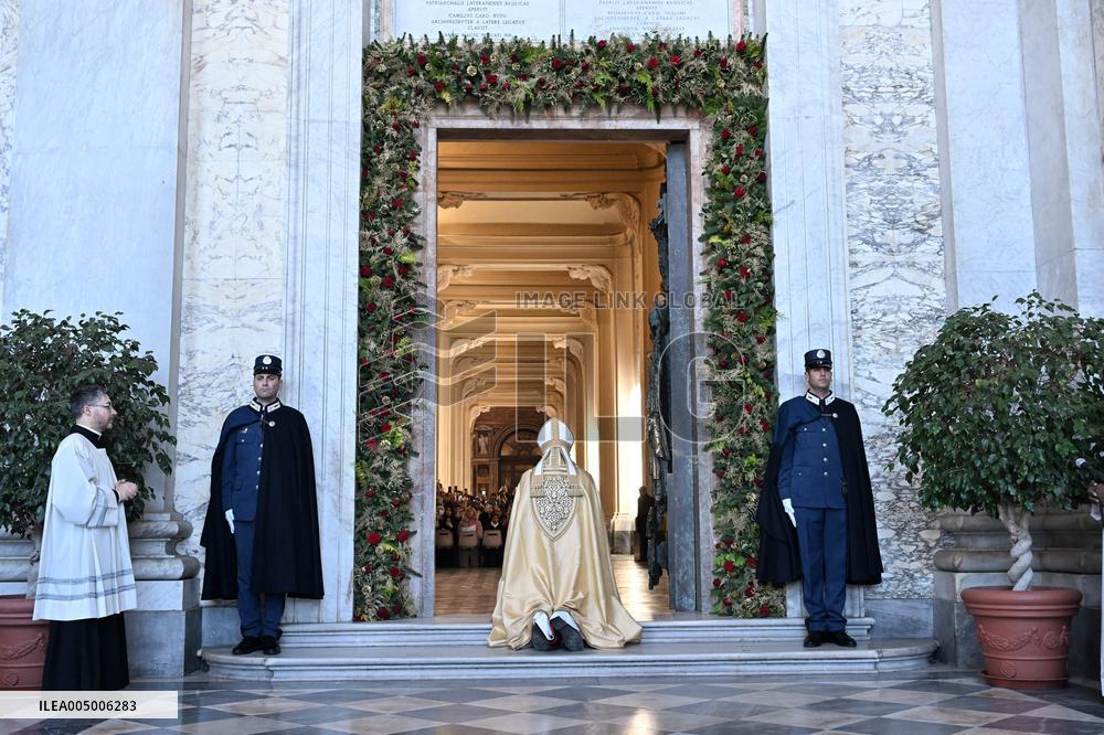 Closing Of The Holy Door of San Giovanni in Laterano Basilica - Rome