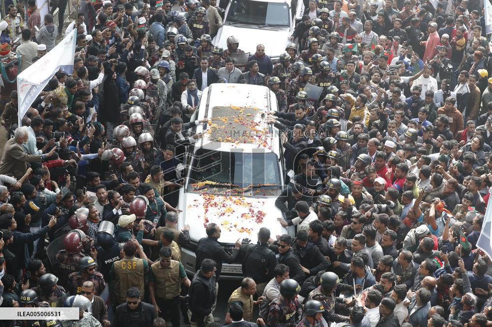 Tarique Rahman Visits The Graves National Symbols - Dhaka