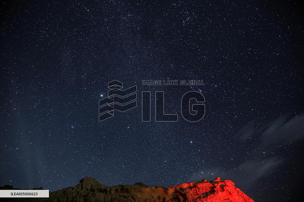 Starry Sky Over The Desert In Wadi Al-Hitan - Egypte
