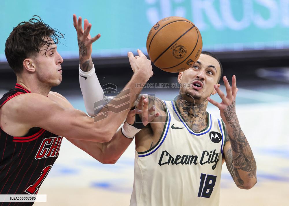 NBA - Bucks vs Bulls - Chicago