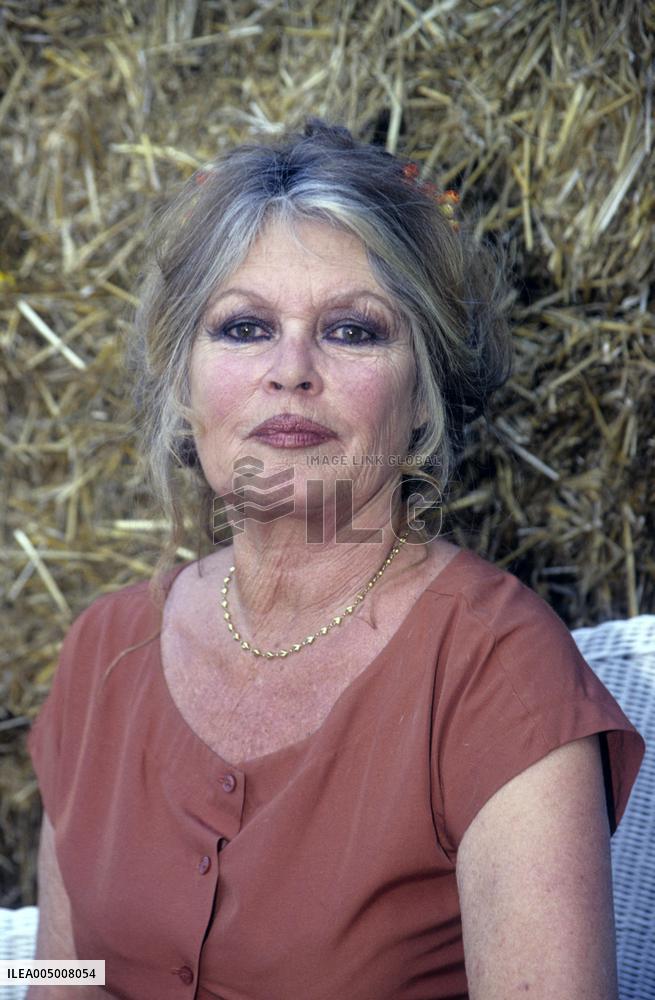 EXCLUSIF-BRIGITTE BARDOT