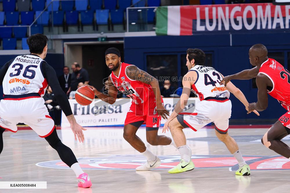 BASKET - Serie A2 - Wegreenit Urania Milano vs Sella Cento