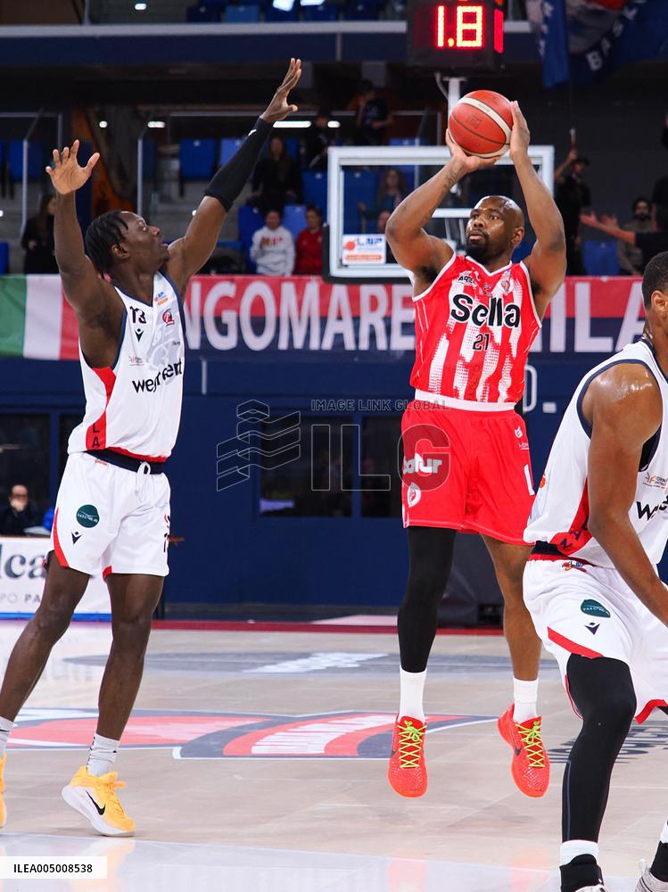 BASKET - Serie A2 - Wegreenit Urania Milano vs Sella Cento