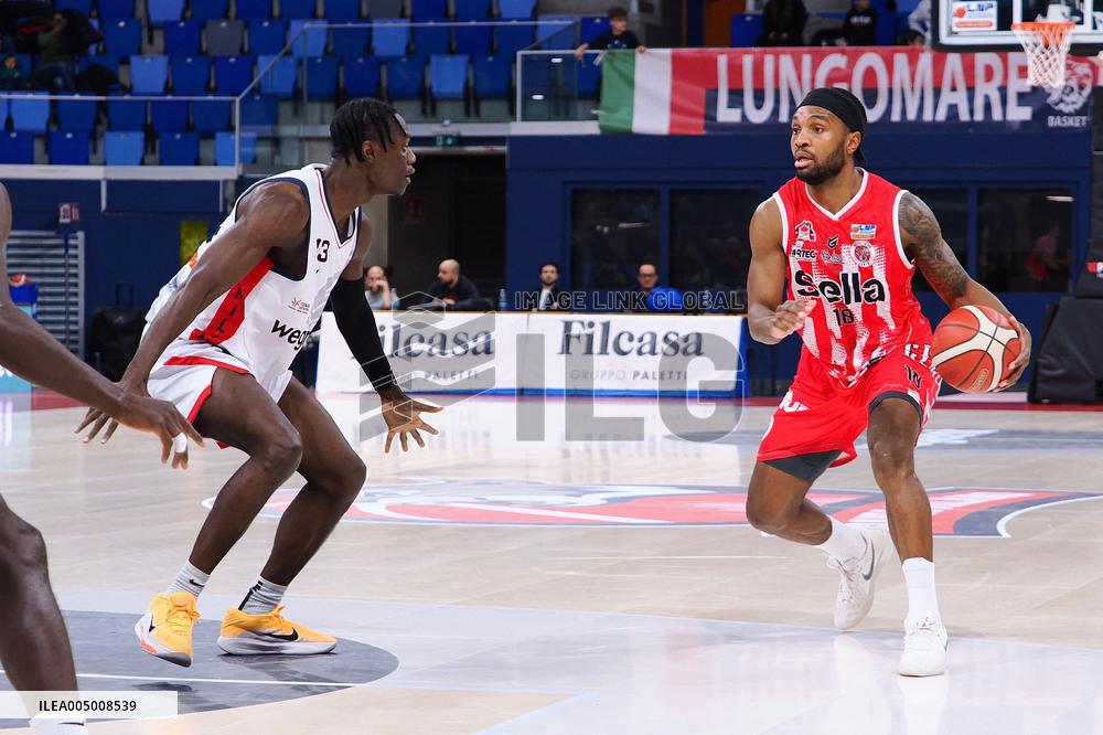 BASKET - Serie A2 - Wegreenit Urania Milano vs Sella Cento