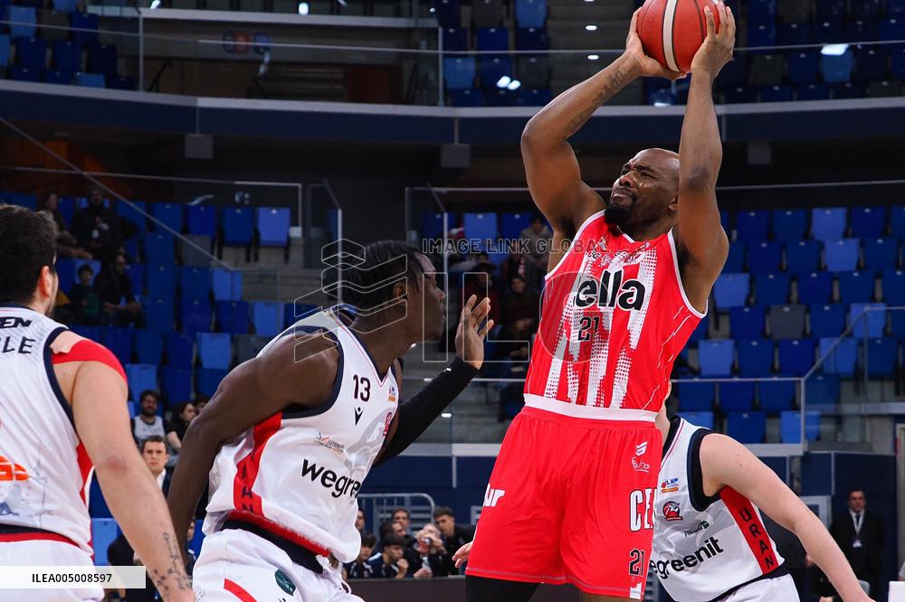 BASKET - Serie A2 - Wegreenit Urania Milano vs Sella Cento