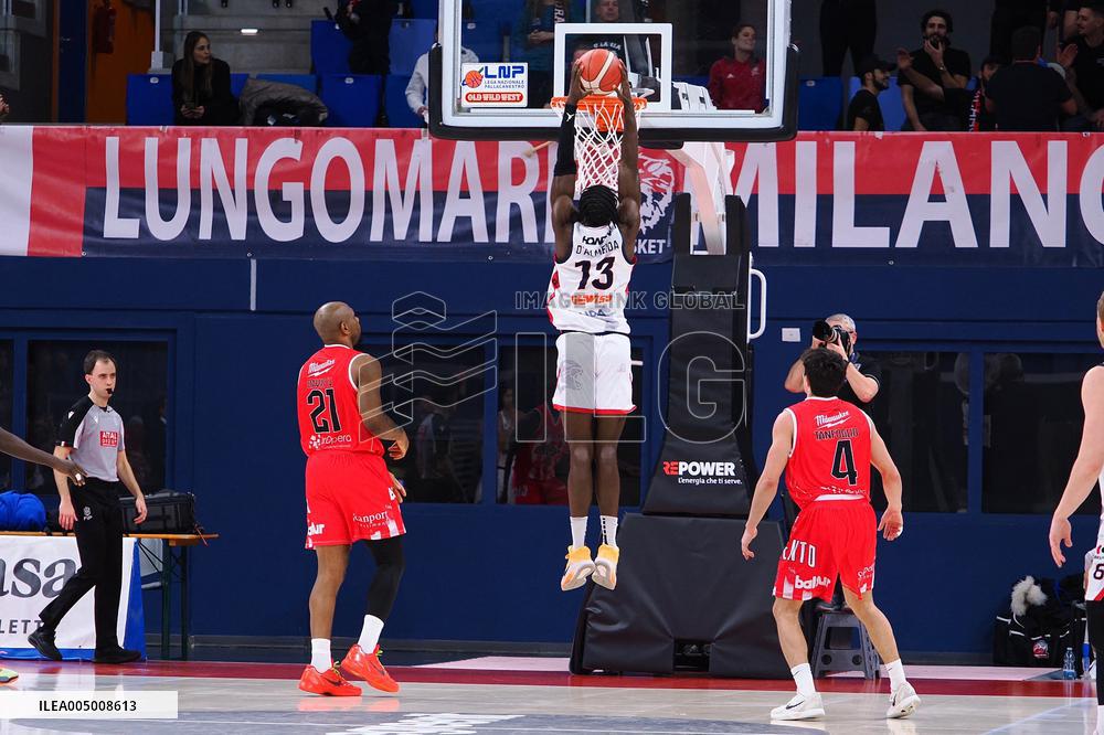 BASKET - Serie A2 - Wegreenit Urania Milano vs Sella Cento