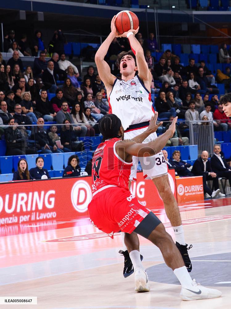 BASKET - Serie A2 - Wegreenit Urania Milano vs Sella Cento