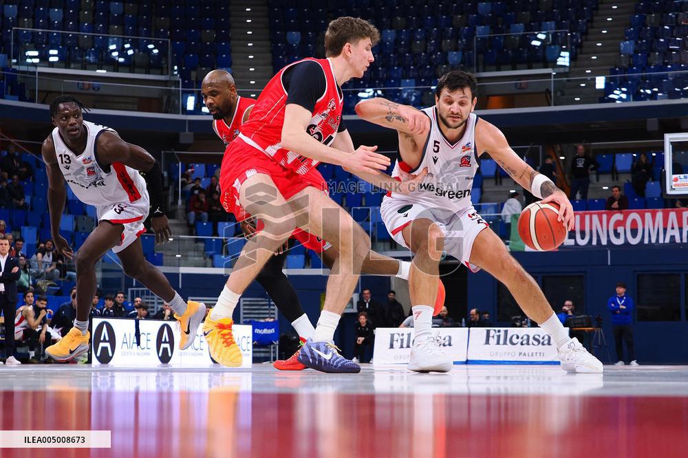 BASKET - Serie A2 - Wegreenit Urania Milano vs Sella Cento