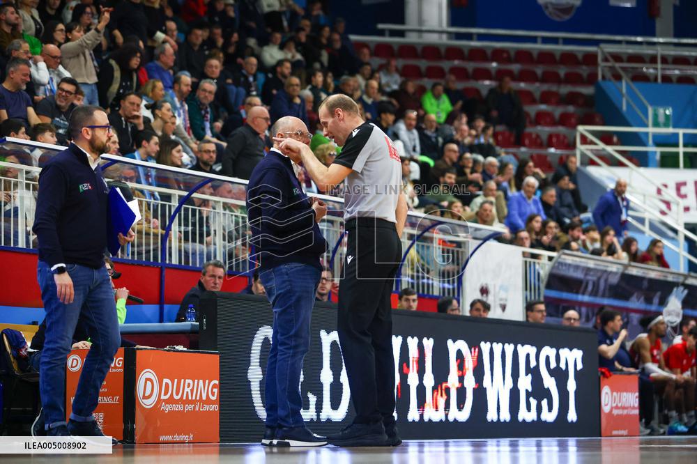 BASKET - Serie A2 - Real Sebastiani Rieti vs Flats Service Fortitudo Bologna, Stagione 2025-26 Campionato Italiano Pallacanestro