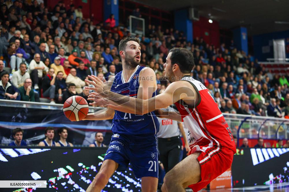 BASKET - Serie A2 - Real Sebastiani Rieti vs Flats Service Fortitudo Bologna, Stagione 2025-26 Campionato Italiano Pallacanestro