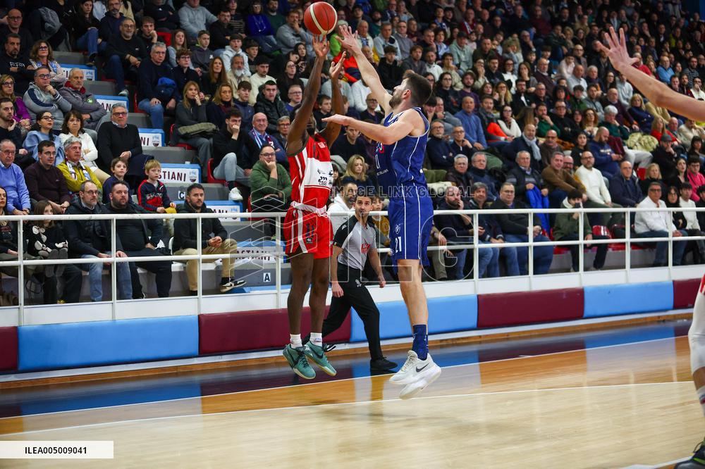 BASKET - Serie A2 - Real Sebastiani Rieti vs Flats Service Fortitudo Bologna, Stagione 2025-26 Campionato Italiano Pallacanestro