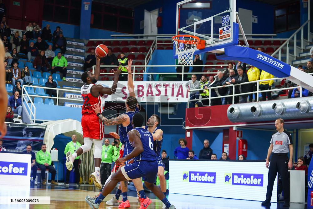 BASKET - Serie A2 - Real Sebastiani Rieti vs Flats Service Fortitudo Bologna, Stagione 2025-26 Campionato Italiano Pallacanestro