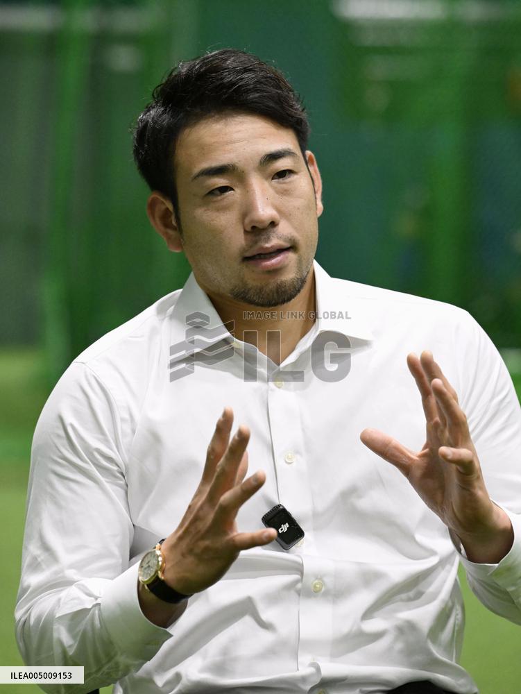 Interview with Angels pitcher Kikuchi