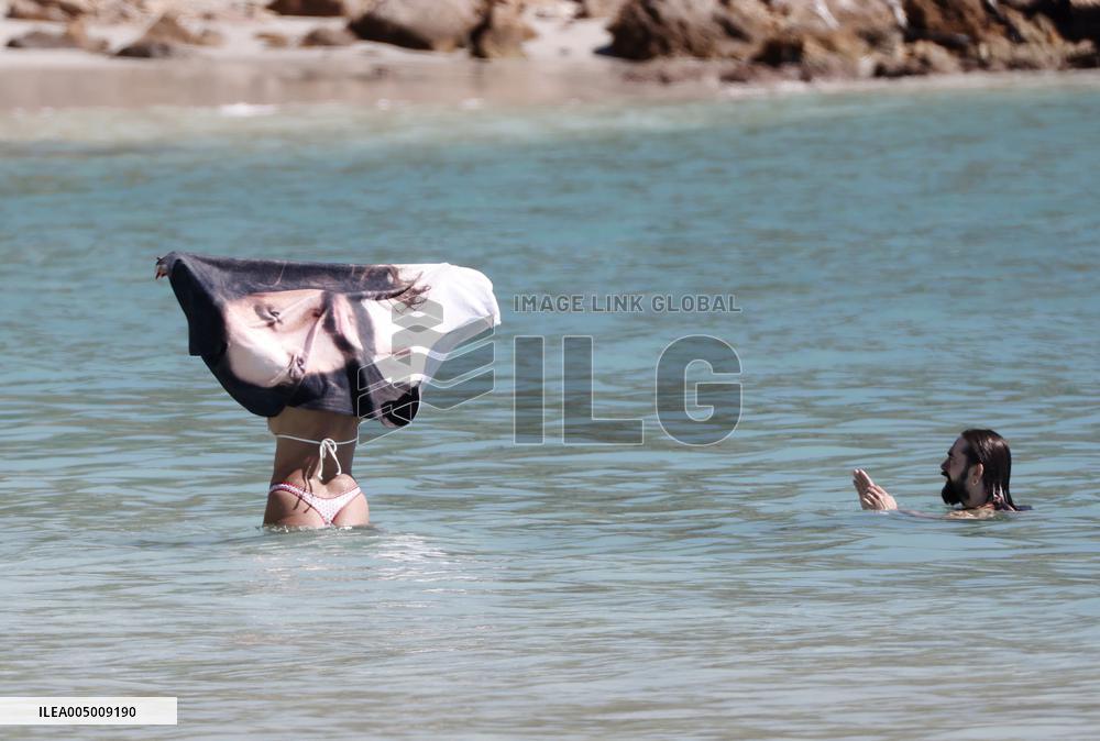 Heidi Klum, Tom Kaulitz and Bill Kaulitz in St Barths - France
