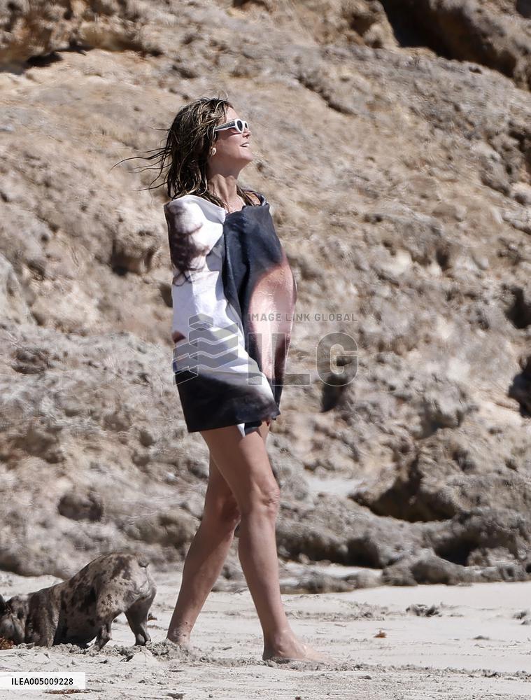 Heidi Klum, Tom Kaulitz and Bill Kaulitz in St Barths - France