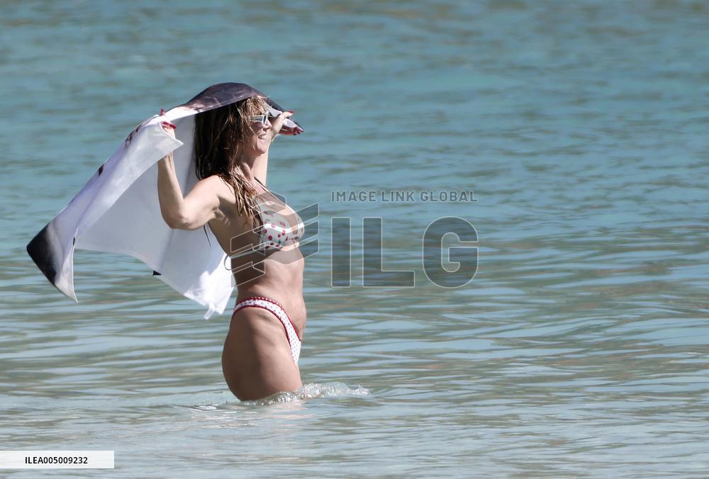 Heidi Klum, Tom Kaulitz and Bill Kaulitz in St Barths - France