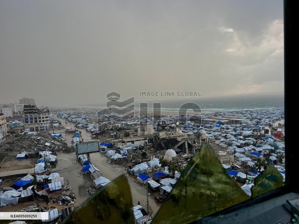 Gaza Seaport Storm Makeshift Tents