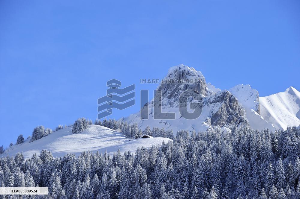 Illustration - Aravis Range