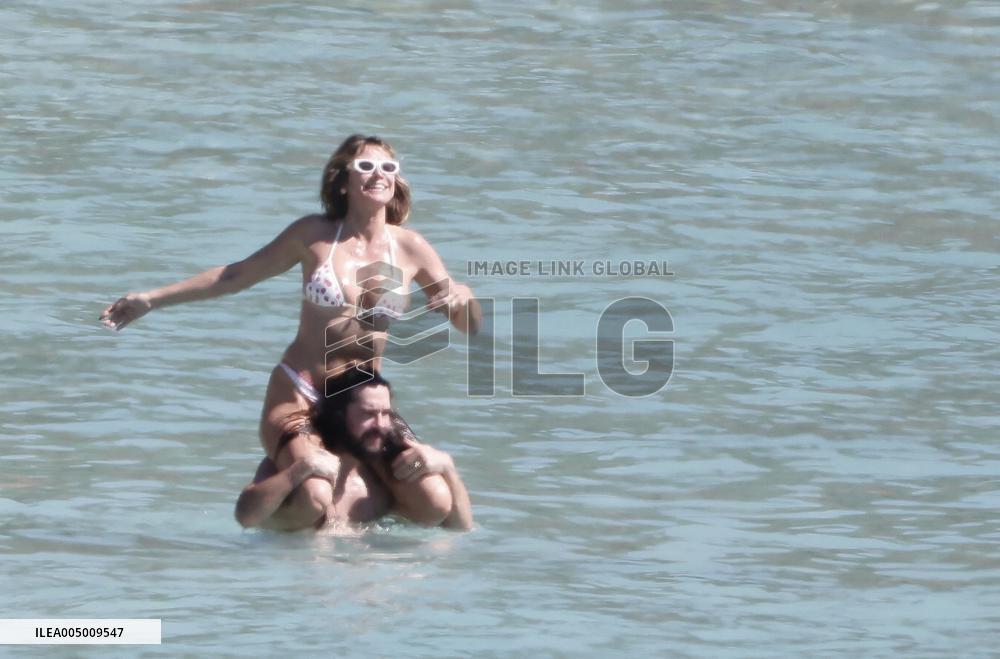 Heidi Klum, Tom Kaulitz and Bill Kaulitz in St Barths - France