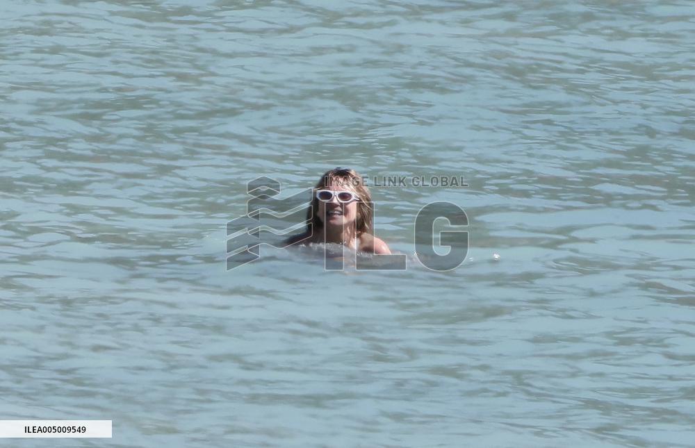 Heidi Klum, Tom Kaulitz and Bill Kaulitz in St Barths - France