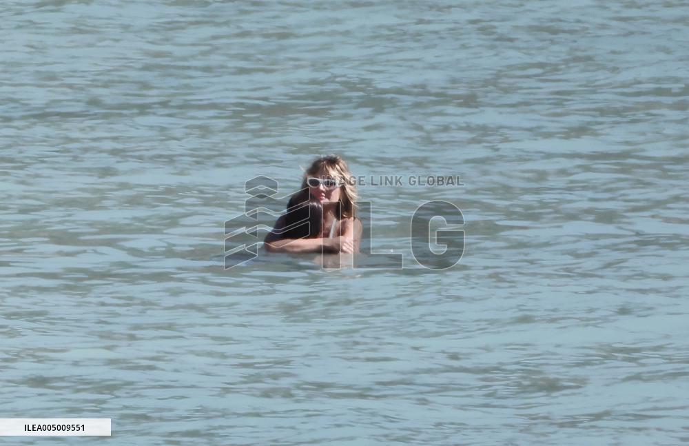 Heidi Klum, Tom Kaulitz and Bill Kaulitz in St Barths - France