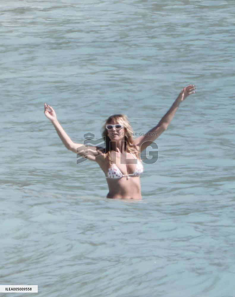 Heidi Klum, Tom Kaulitz and Bill Kaulitz in St Barths - France