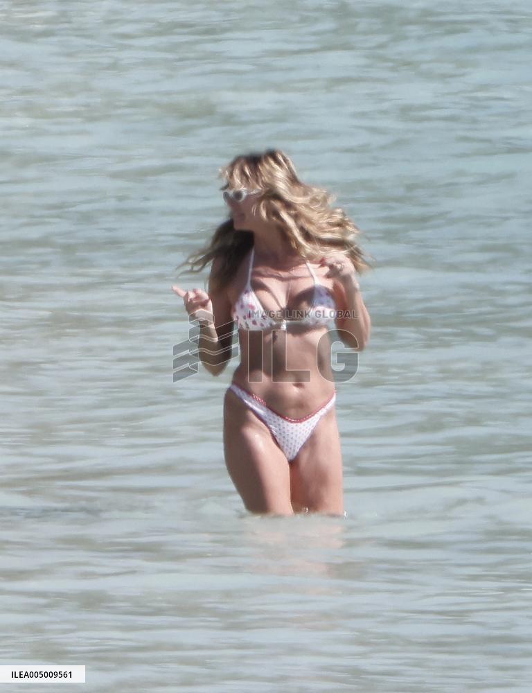 Heidi Klum, Tom Kaulitz and Bill Kaulitz in St Barths - France