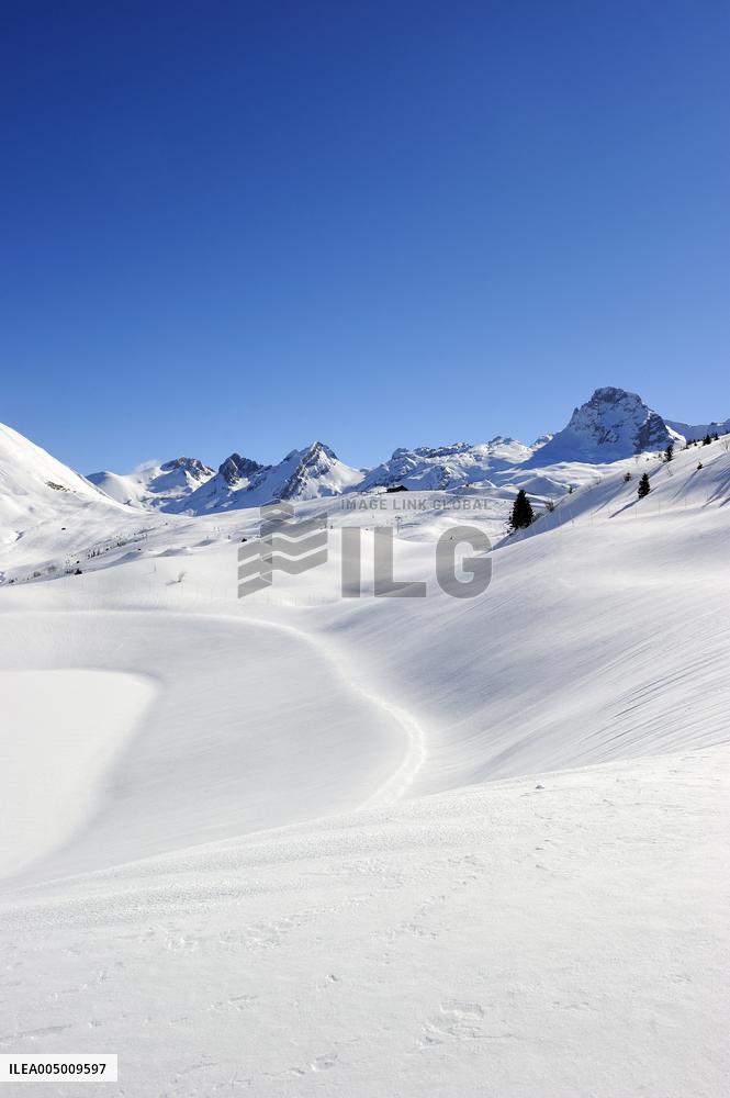 Illustration - Aravis Range