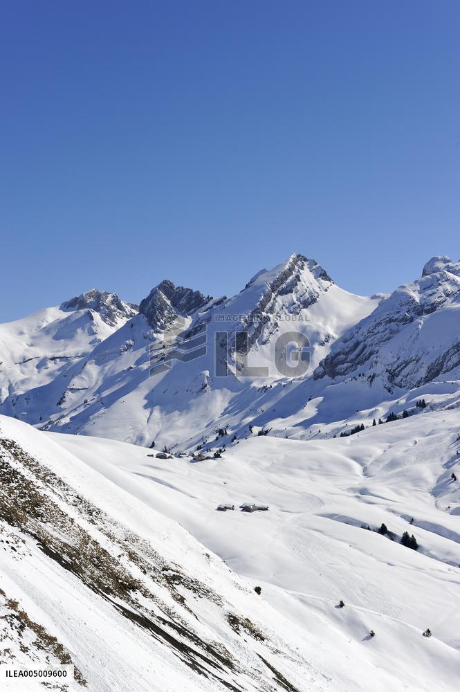 Illustration - Aravis Range