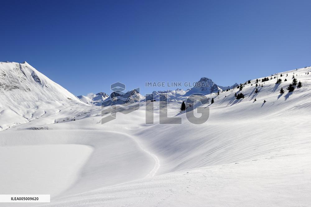 Illustration - Aravis Range