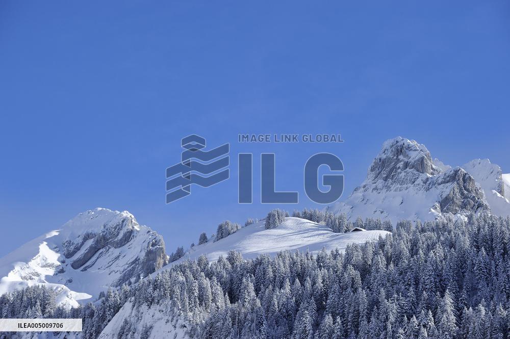 Illustration - Aravis Range