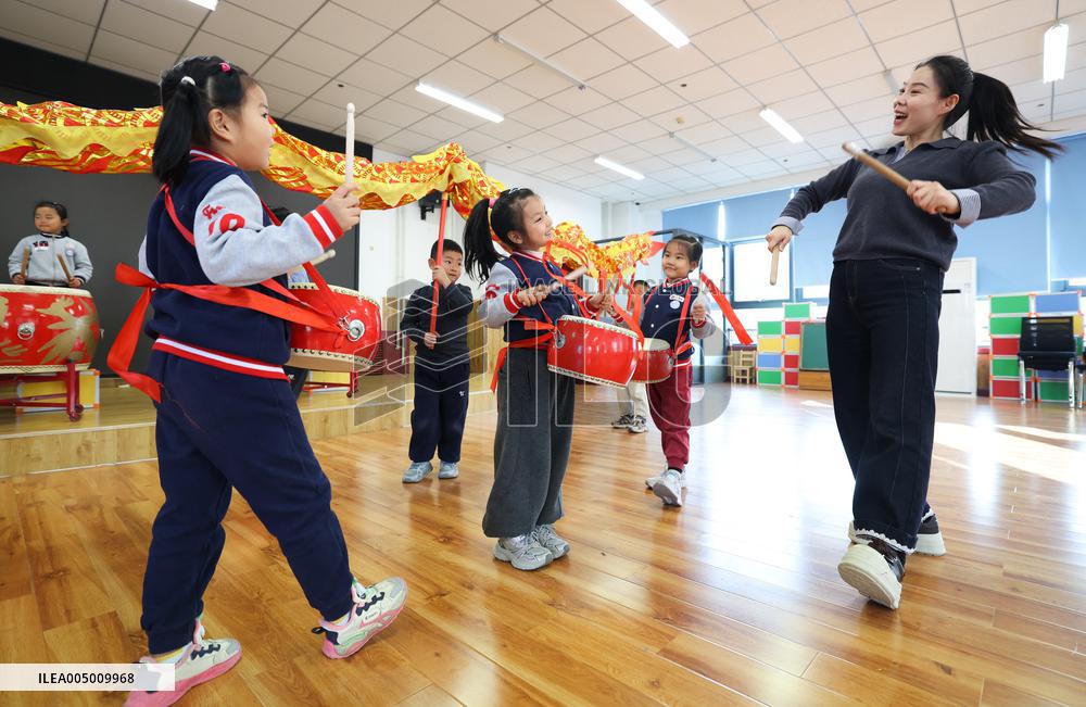 Chinese New Year Celebration Activities - China - Christopher