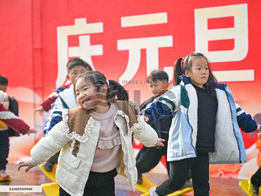 Chinese New Year Celebration Activities - China - Christopher