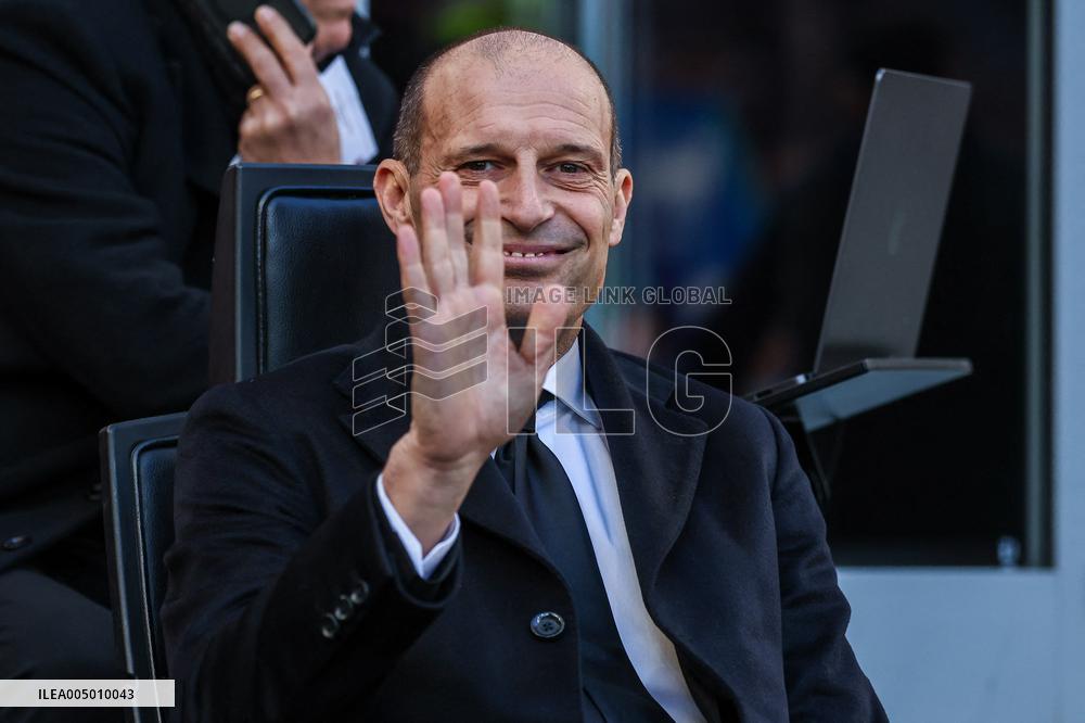 Serie A - AC Milan vs Hellas Verona FC