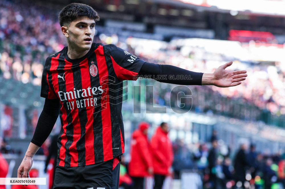 Serie A - AC Milan vs Hellas Verona FC