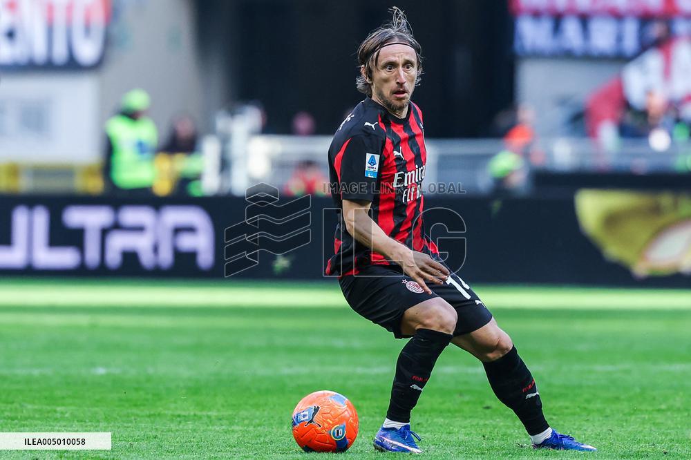 Serie A - AC Milan vs Hellas Verona FC