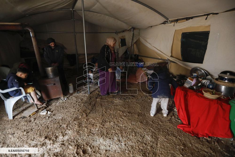 Palestinian Family Shelter - Hebron