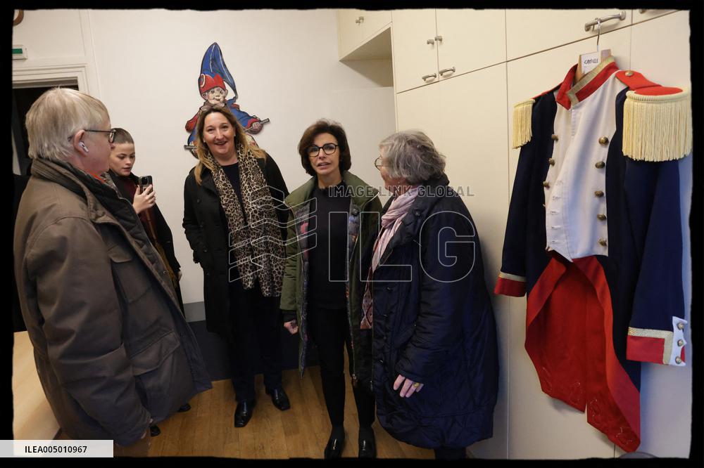 Exclusive - Rachida Dati At Montmartre Visit - Paris