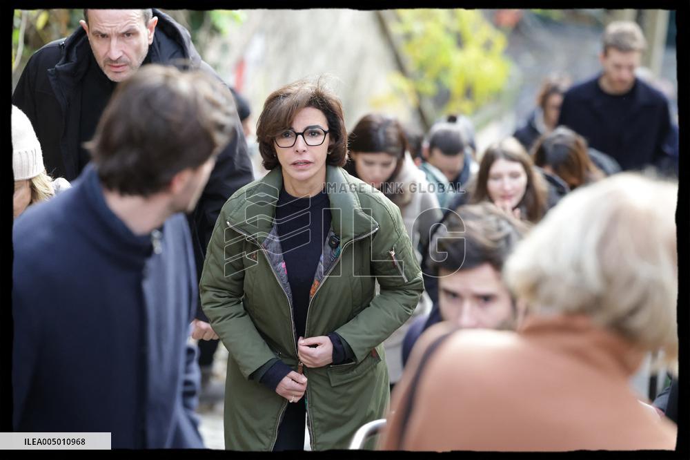 Exclusive - Rachida Dati At Montmartre Visit - Paris