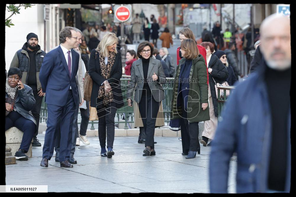 Exclusive - Rachida Dati At Hotel De Ville Parvis - Paris