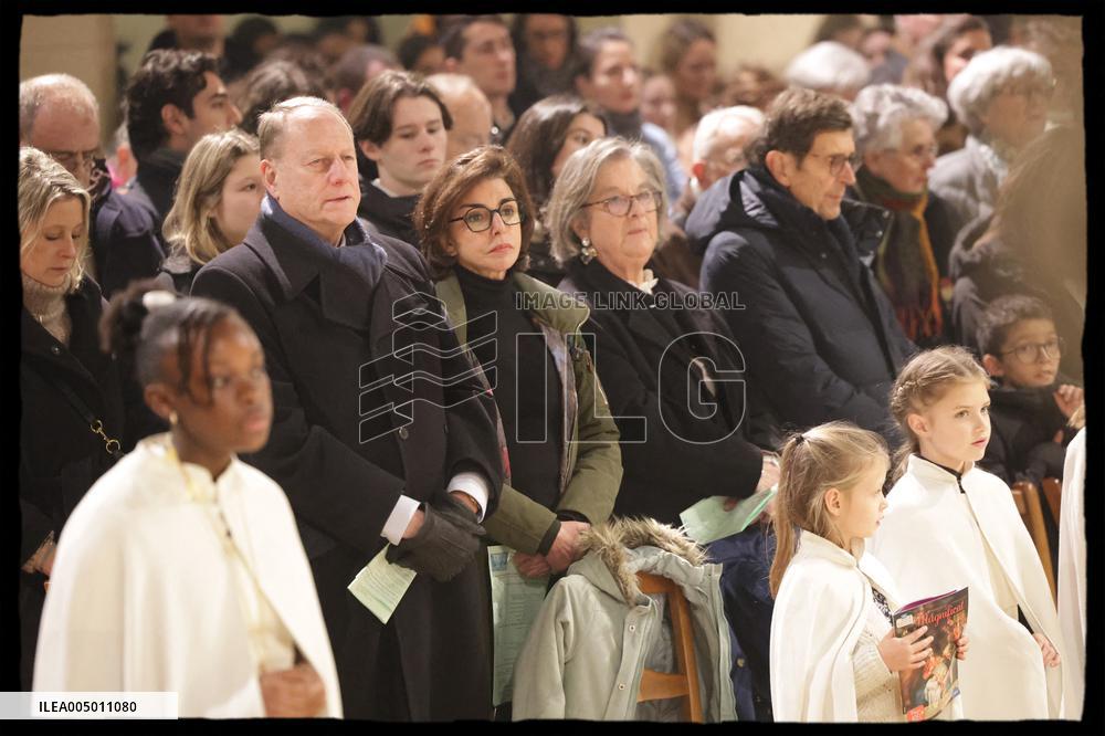 Exclusive - Rachida Dati At Christmas Family Mass - Paris