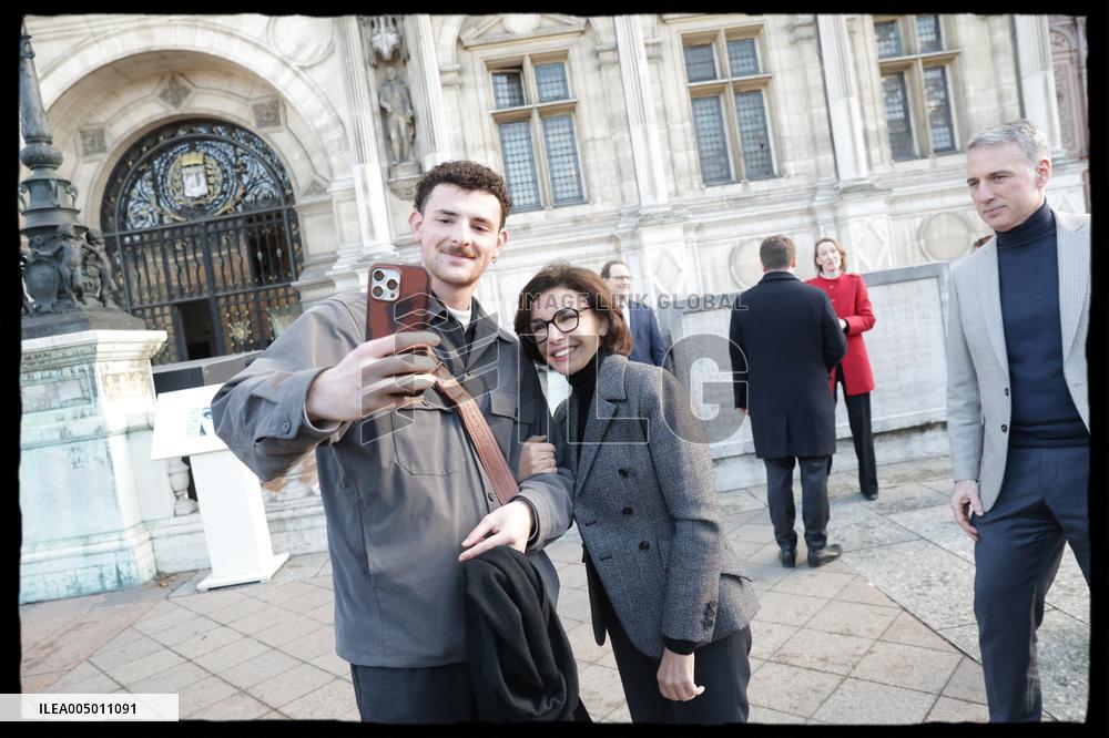 Exclusive - Rachida Dati At Hotel De Ville Parvis - Paris
