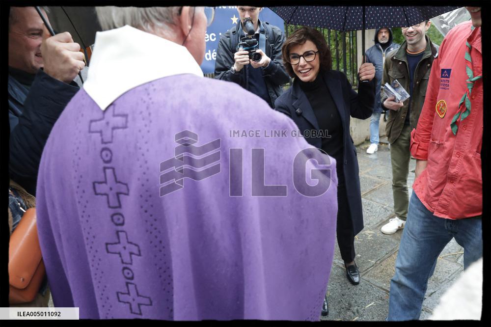 Exclusive - Rachida Dati At Monge Market Visit - Paris