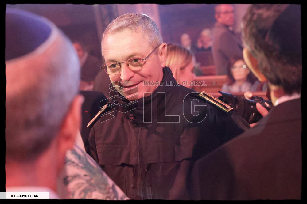 Rachida Dati At Grande Synagogue De La Victoire - Paris